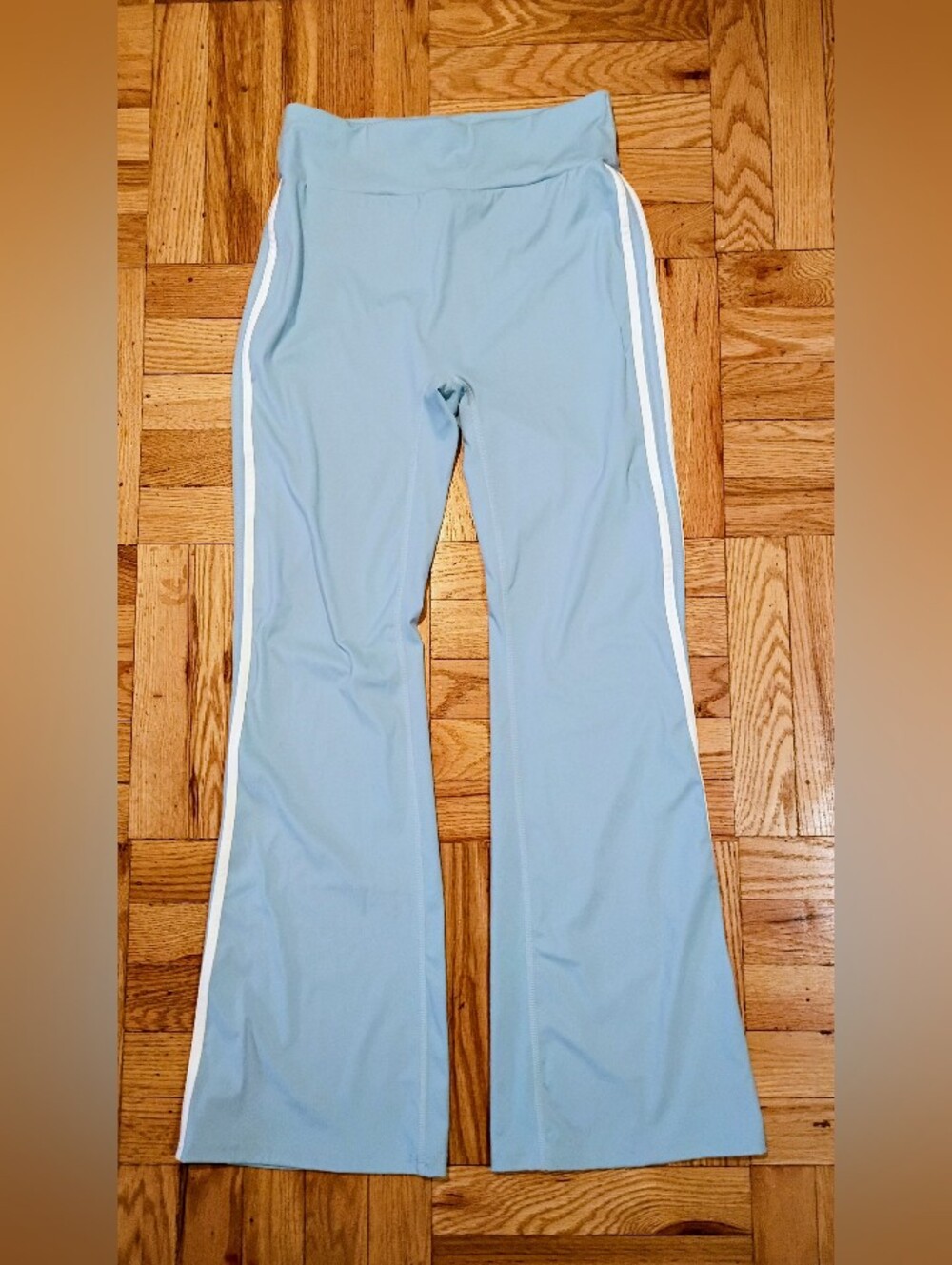 Musera Light Blue Women's Sweatpants Size L